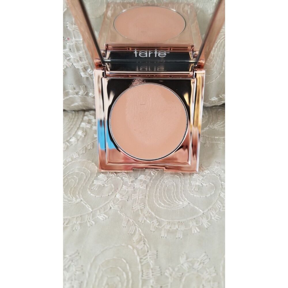 Tarte Colored Clay CC Undereye Corrector in Light-Medium Peach.   NO BOX